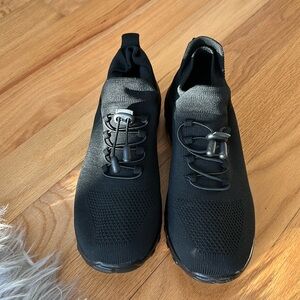 Comfort wear shoes size 9.5